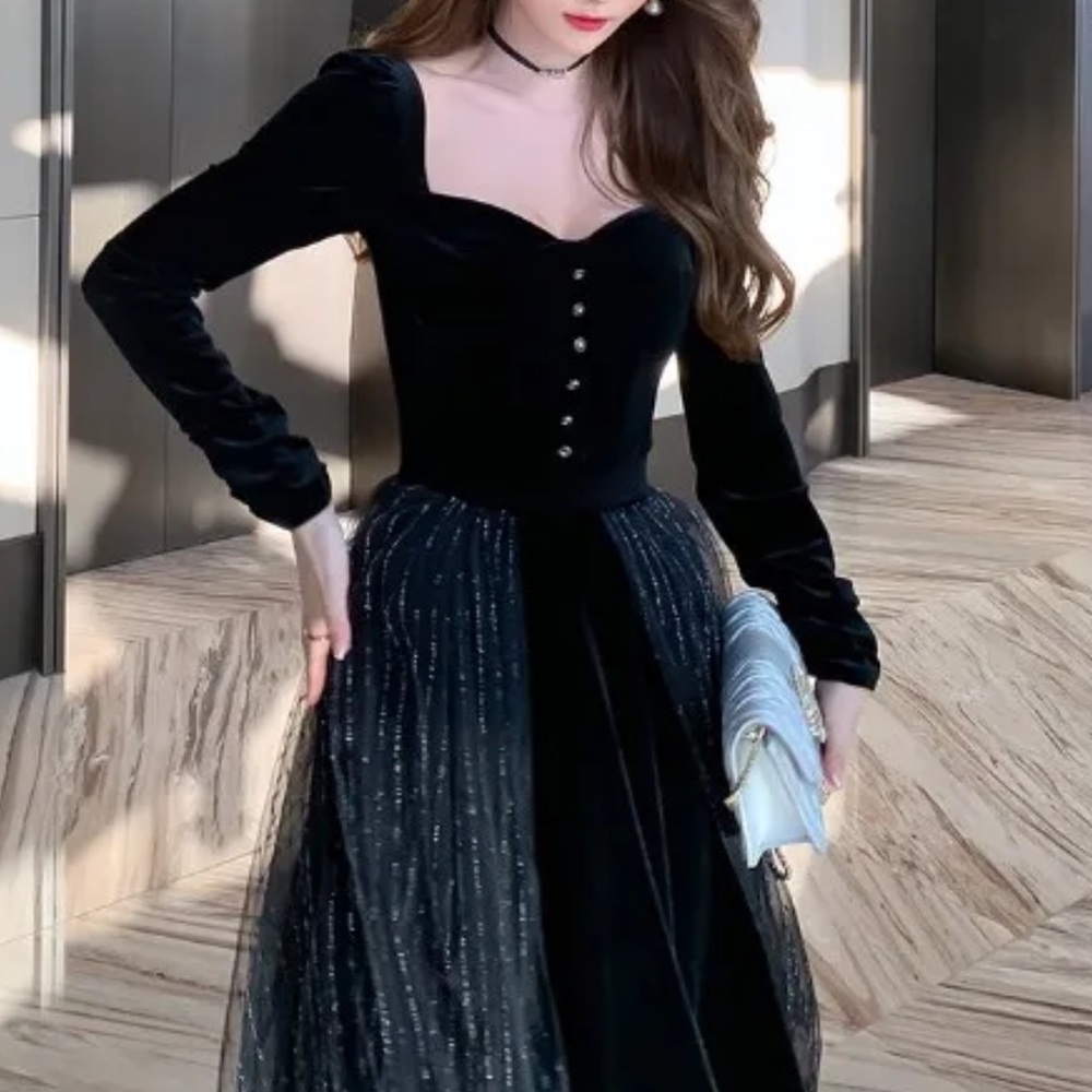 MIDI Flare Black Dress